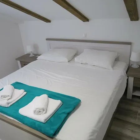 Family Apartment Baška Extérieur photo