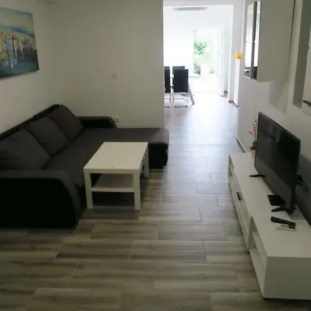 Family Apartment Baška Extérieur photo
