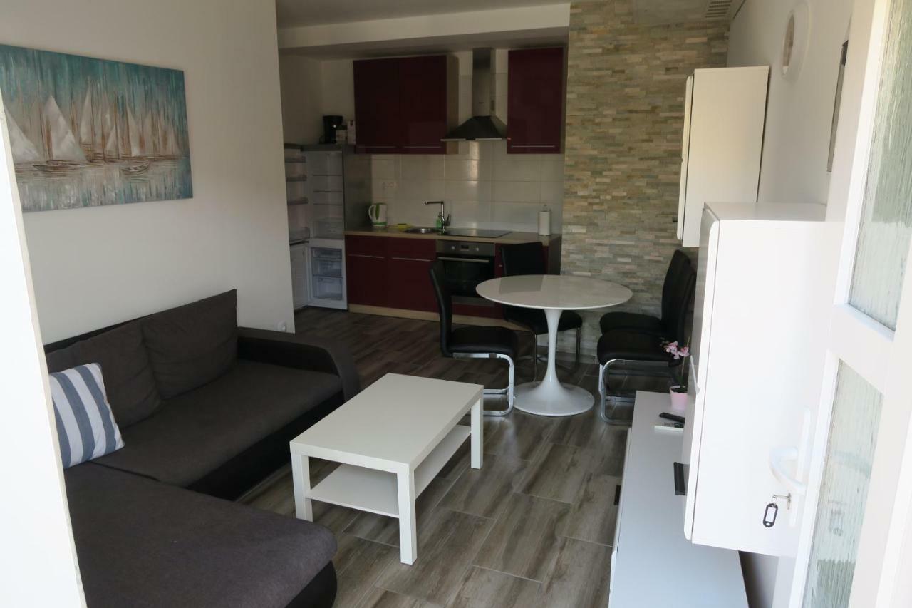 Family Apartment *