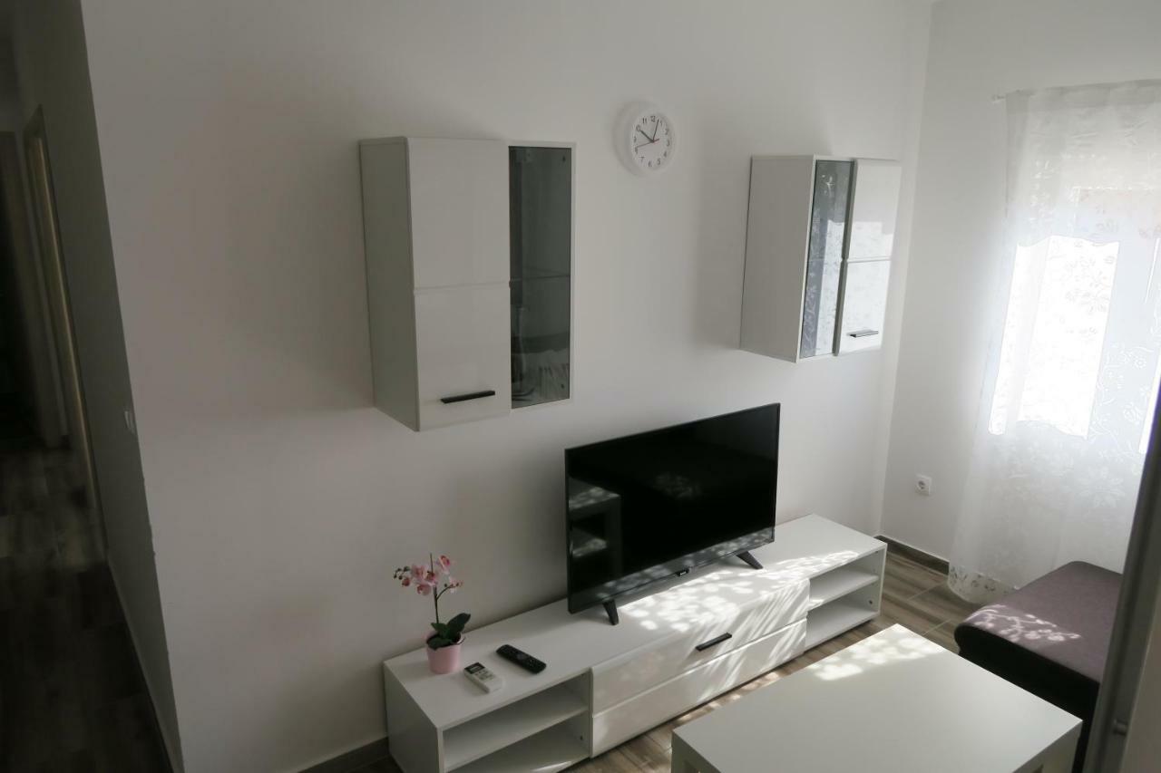 Family Apartment Baska (Krk)